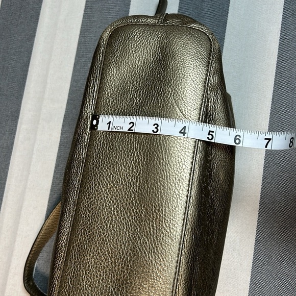 Fossil Metallic Gold Pebbled Leather Hobo Bag Slouchy Shoulder Purse Chic - Picture 8 of 17